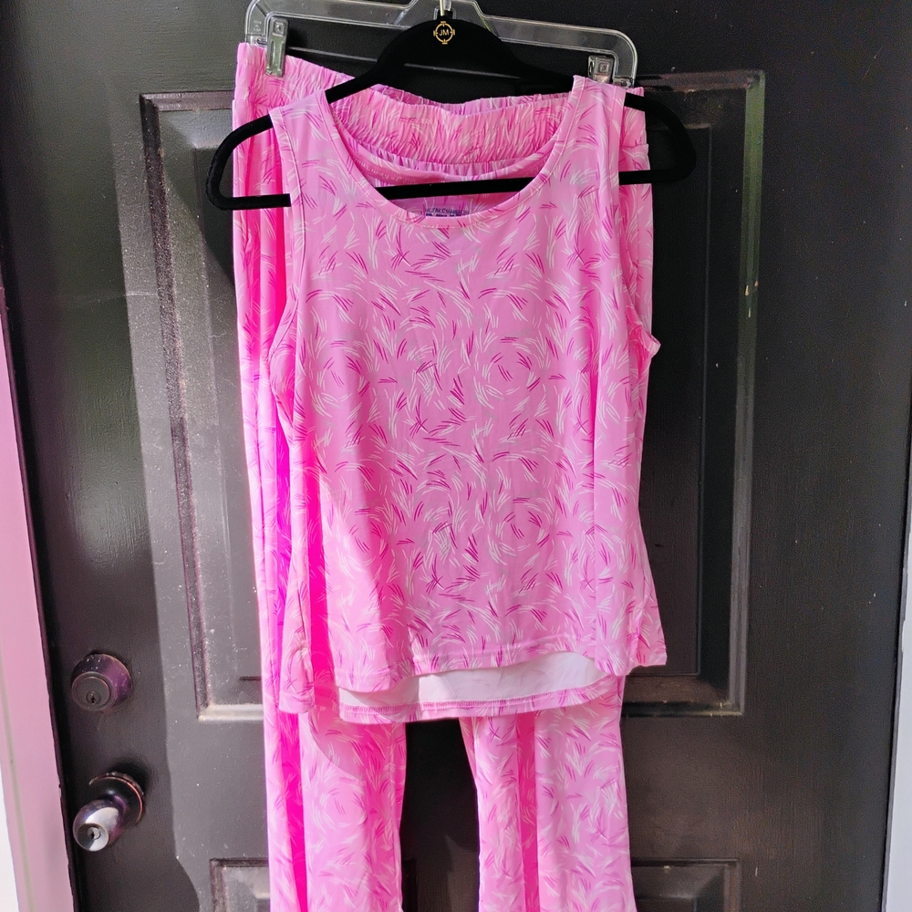 Muk Luks Pink Pajama Set